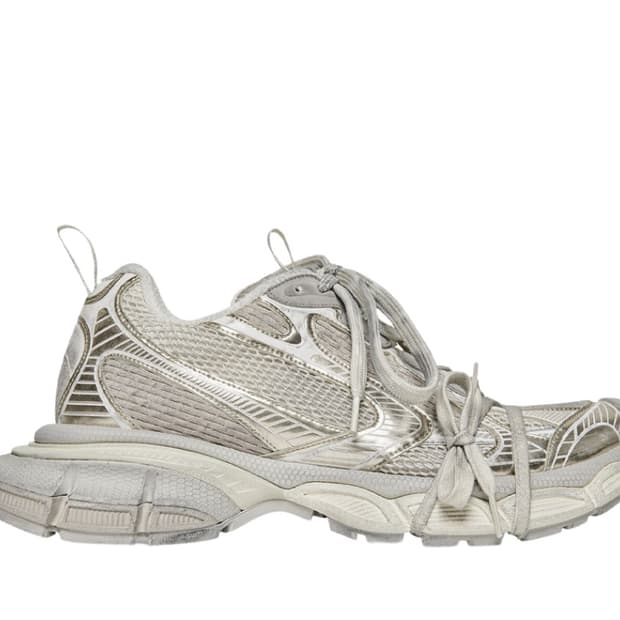 [E41] 발렌시아가 3xl 에그쉘 라이트 베이지 스니커즈