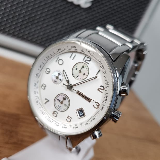 # 파슬 FOSSIL 크로노 40mm 데이트 남성 명품시계 급처