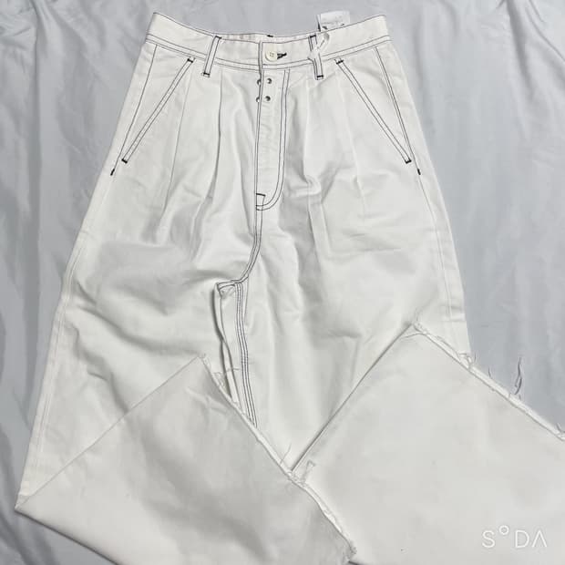 마르지엘라 화이트 스티치 팬츠