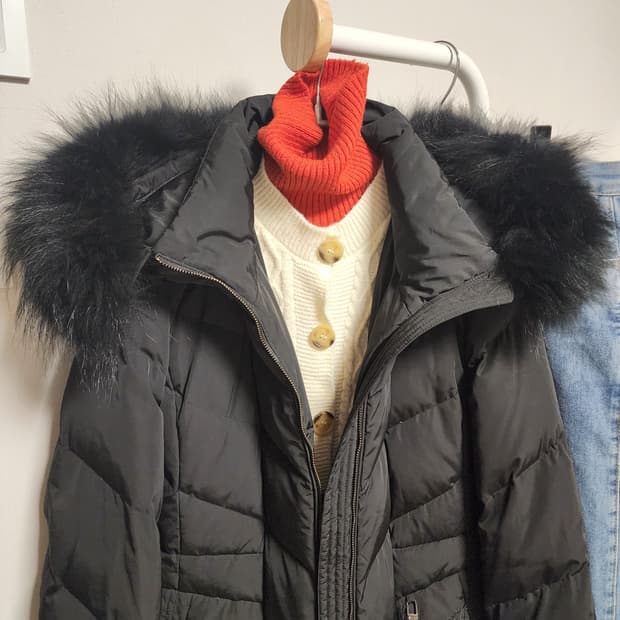 abplus 블랙 후드 라쿤퍼 롱 덕다운 패딩