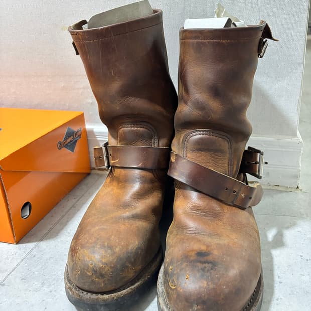 레드윙 2972 엔지니어부츠