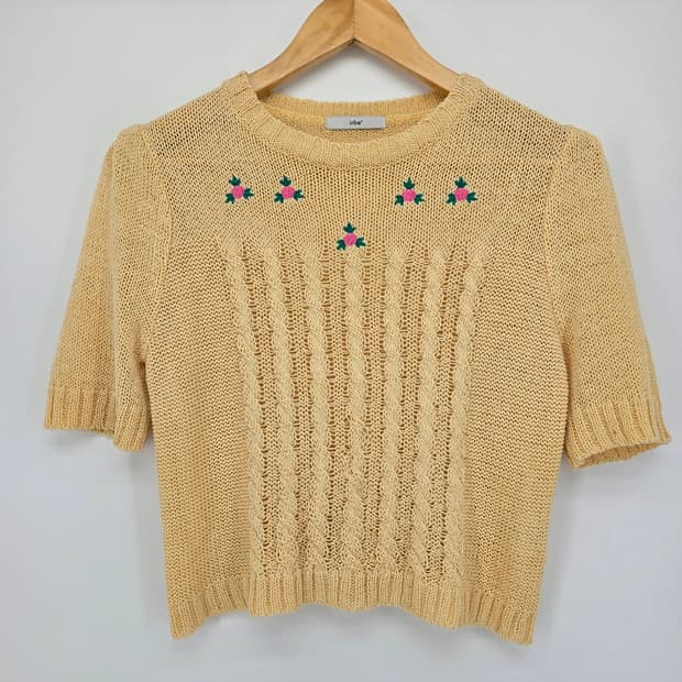 LeShop 꽃자수 니트 옐로우 F
