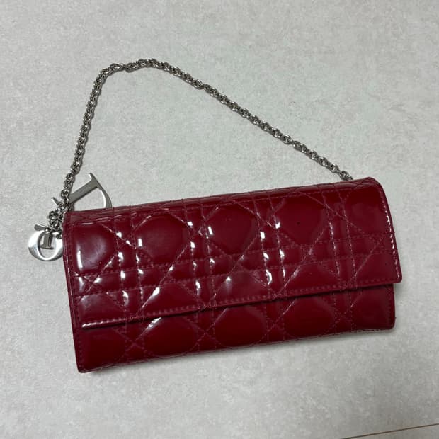 디올 레이디디올 까나쥬 체인 장지갑 레드