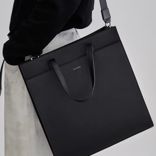 LEATHERY 레더리 블랙 토트백 숄더백