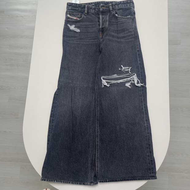 디젤 디라이즈 디스트레스드 스트레이트 진