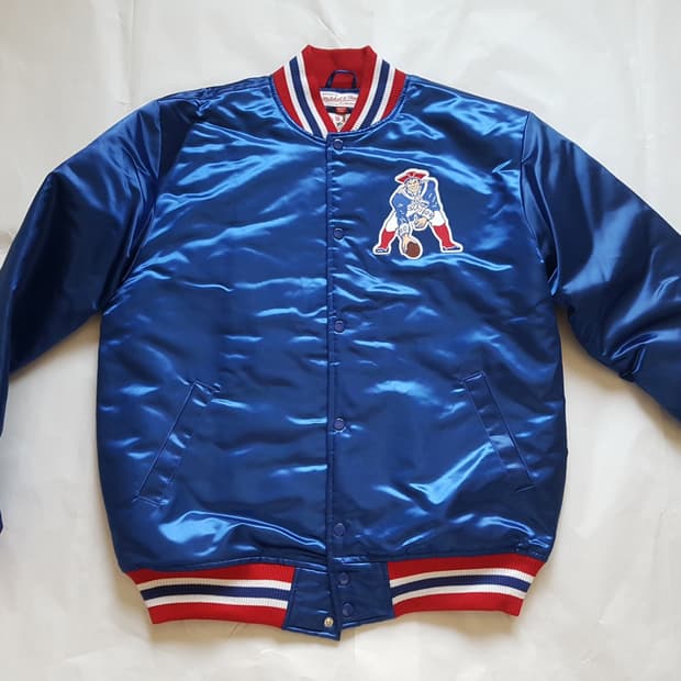 미첼앤네스 뉴잉글랜드 패트리어츠 쓰로우백 바시티 자켓