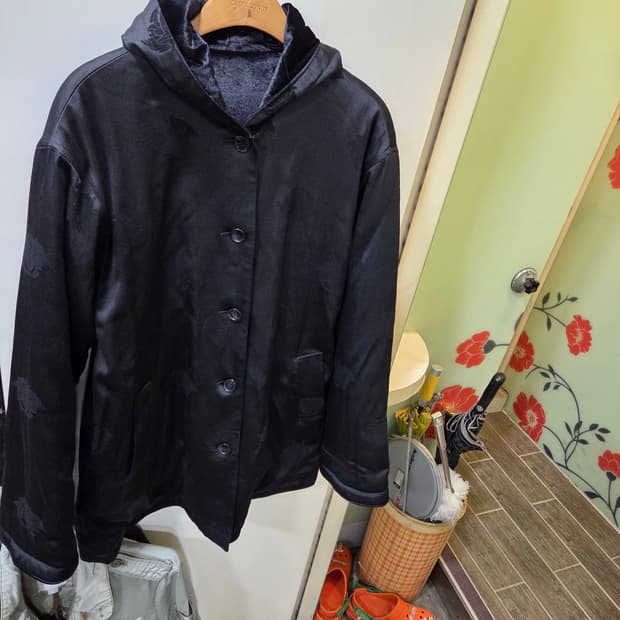 베르사체 메두사 후드 코트