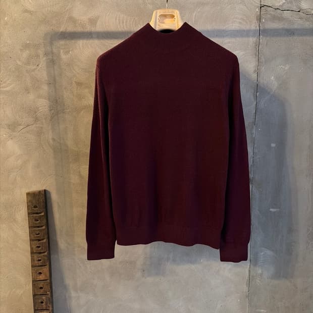 캠브리지멤버스 램스울 모호크넥 니트 남성 100