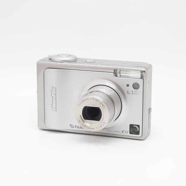 후지필름 파인픽스 F11