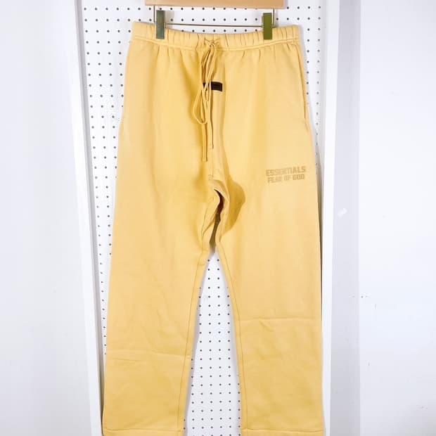(정품/새상품) 피어 오브 갓 에센셜 옐로우 남성 약기모 스웻 팬츠