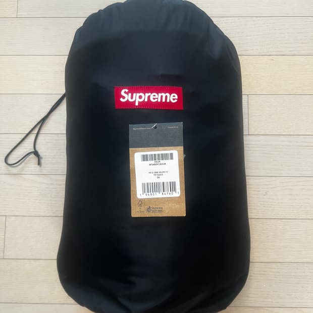 슈프림 노스페이스 침낭