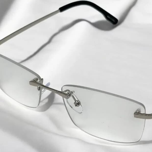 빈티지 긱시크 무테안경 