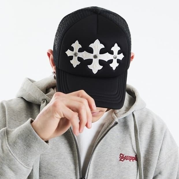 Supplier 서플라이어 십자가 레더 패치 메쉬 스냅백 모자