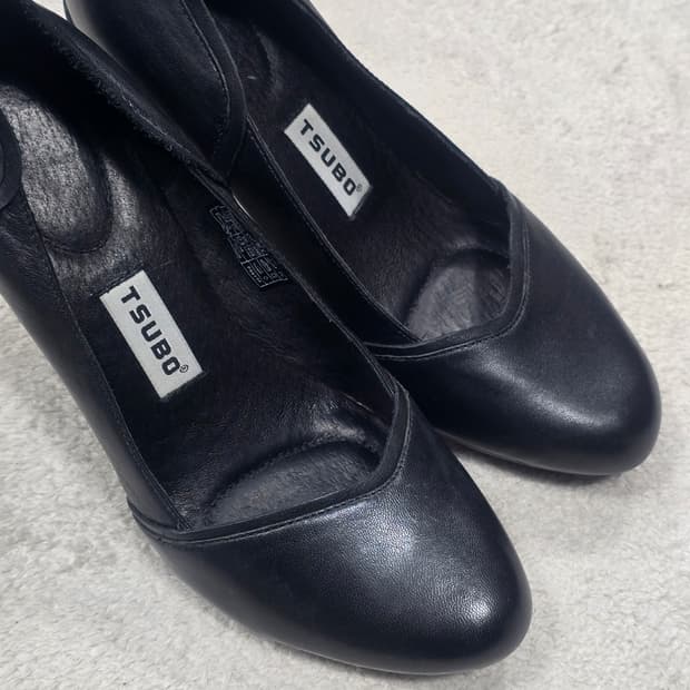 Tsubo 블록 힐 펌프스 235