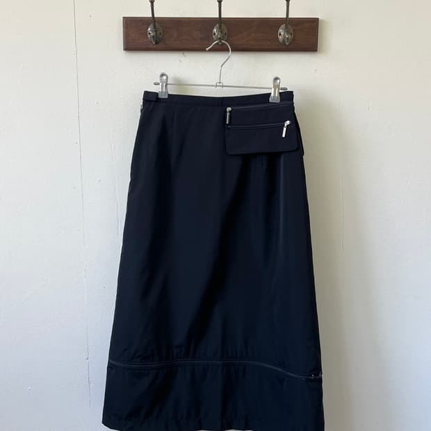 CORDIER 포켓 나일론 스커트
