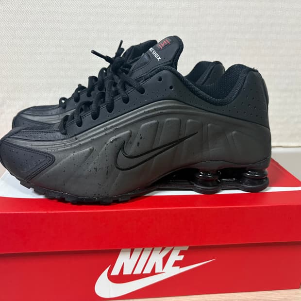 나이키 샥스 275