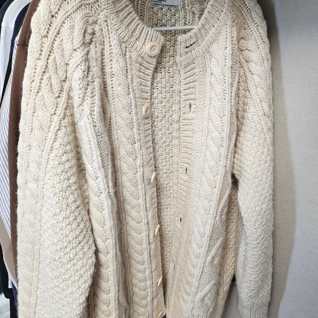 니들리 니트 가디건