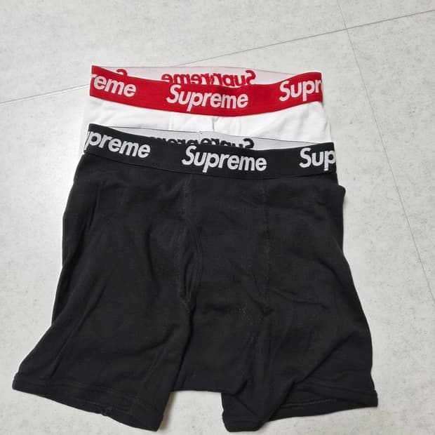 (새상품)Supreme 언더웨어 화이트 블랙 일괄