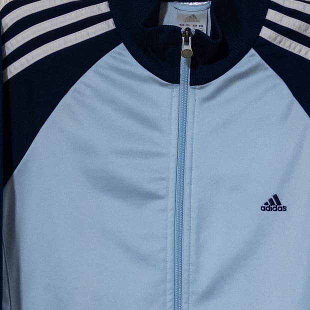 아디다스 베이비블루 네이비 배색 져지