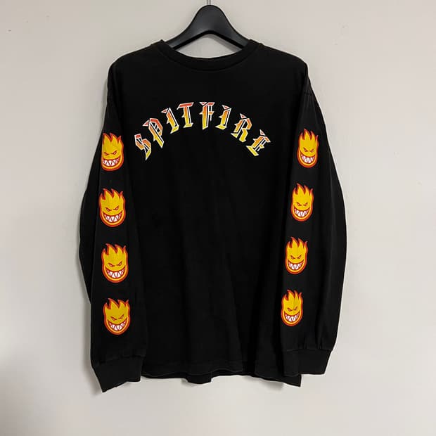 SPITFIRE 스핏파이어 빅헤드 플레임 롱슬리브 티셔츠