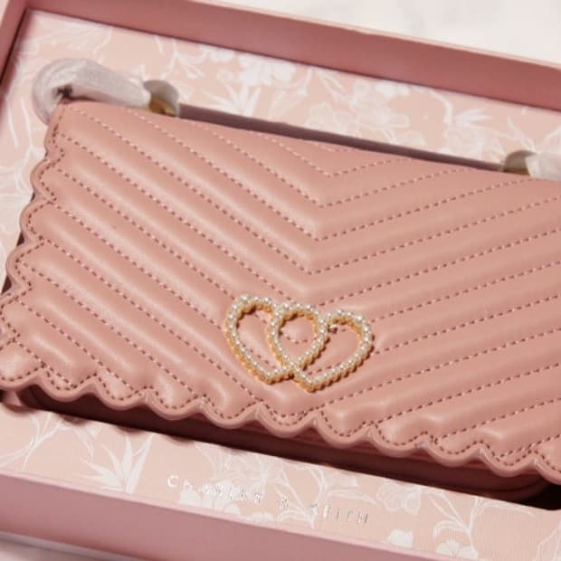 찰스앤키스 2020 발렌타인백 중국 한정판 새상품