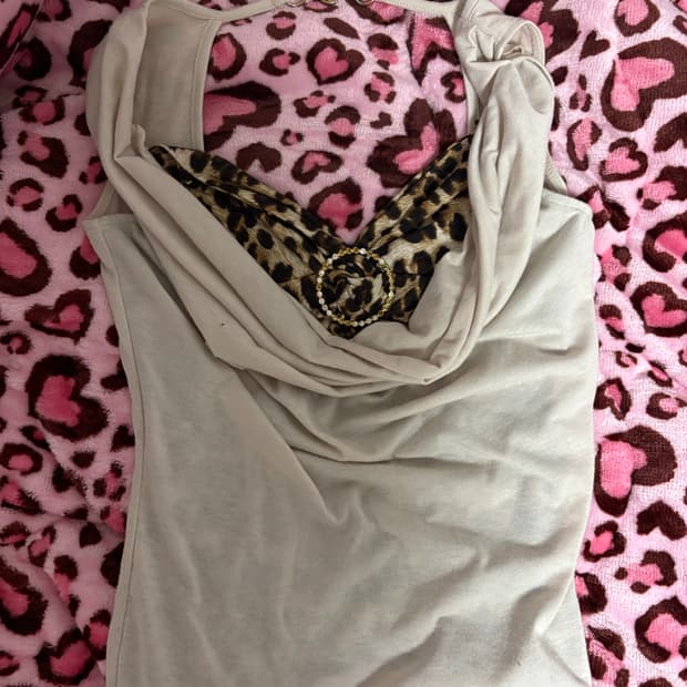 D.i.a 깔 오네갸루 레오파드 홀터넥 갸루 빈티지 마즈