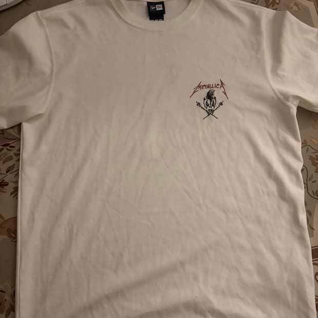 메탈리카x뉴에라 티셔츠