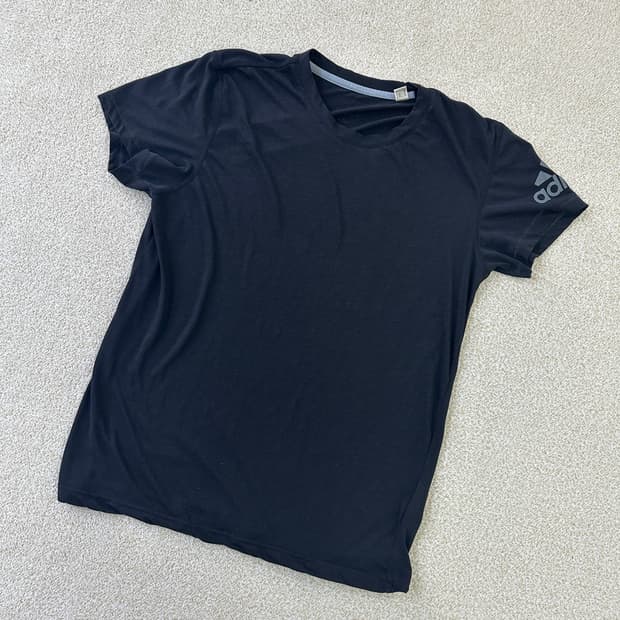 110 아디다스 런잇 기능성 반팔티 0320D