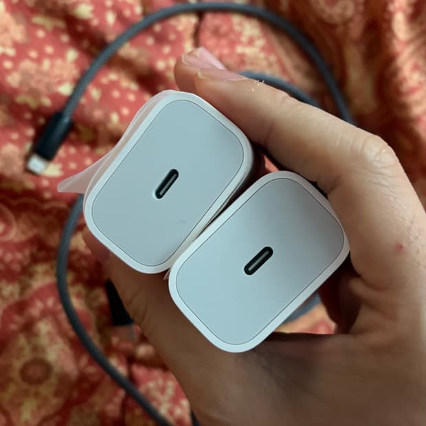 애플 충전기 두개 일괄