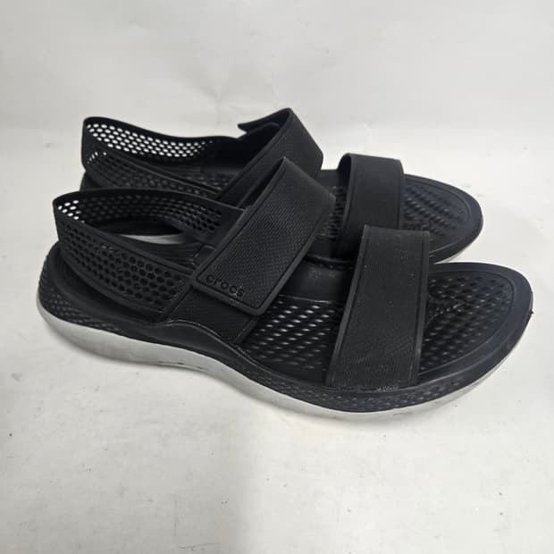 크록스  블랙 벨크로 샌들 W8 250