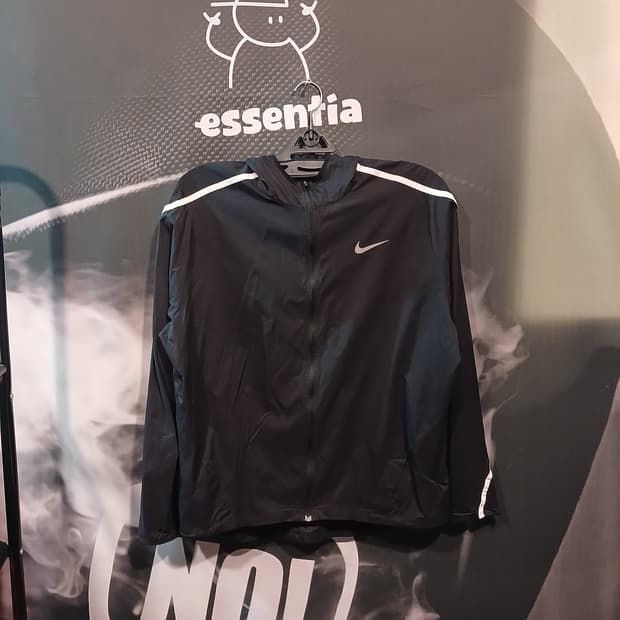 나이키 바람막이 블랙
