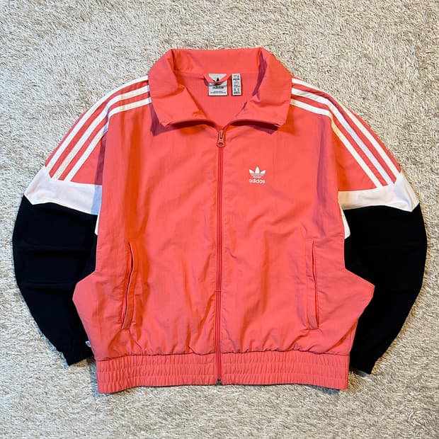 아디다스 ADIDAS 배색 우븐 바람막이 자켓 핑크