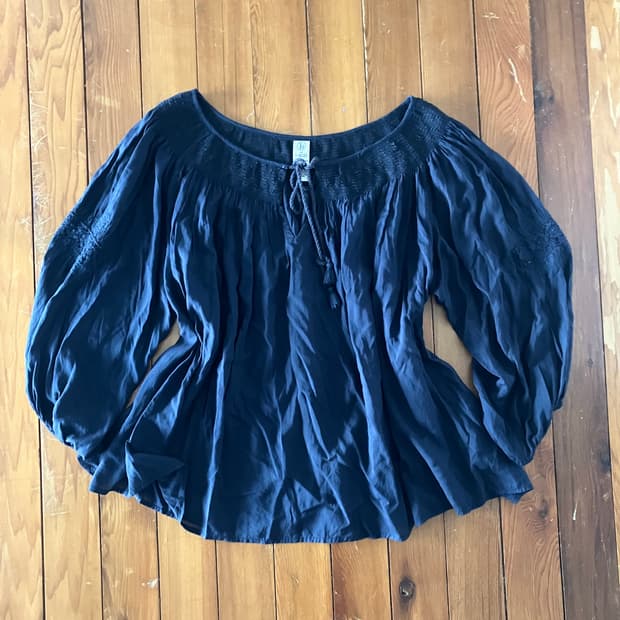 네이비 블라우스