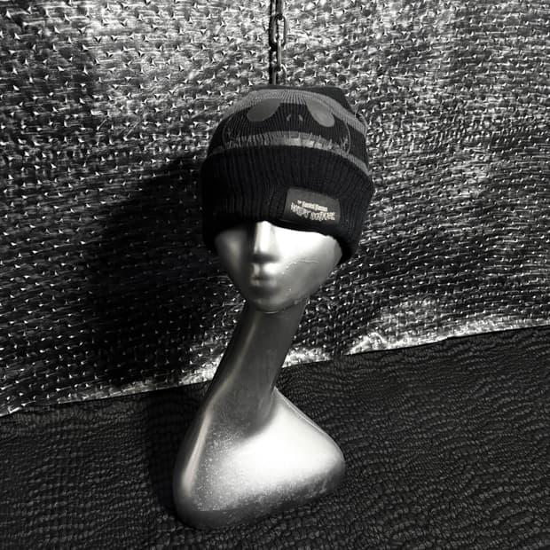 Holiday nightmare 스트라이프 비니