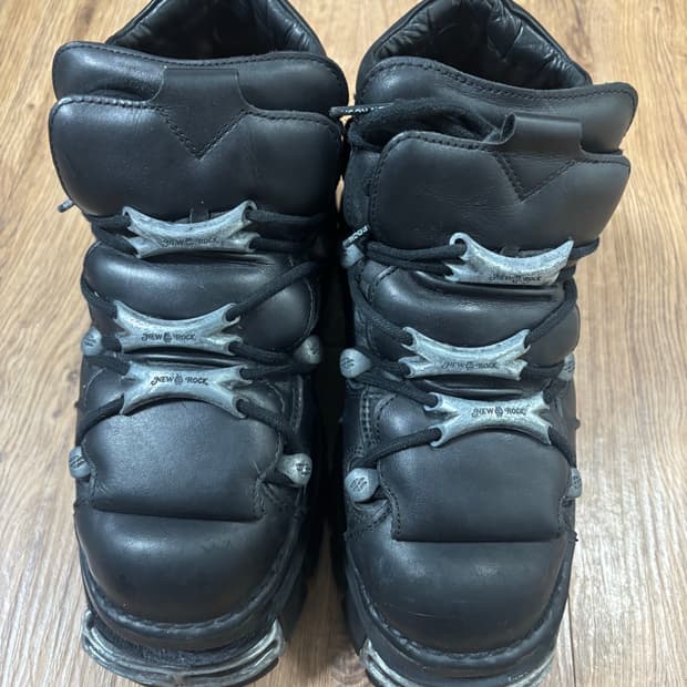 급처 뉴락 아이코닉