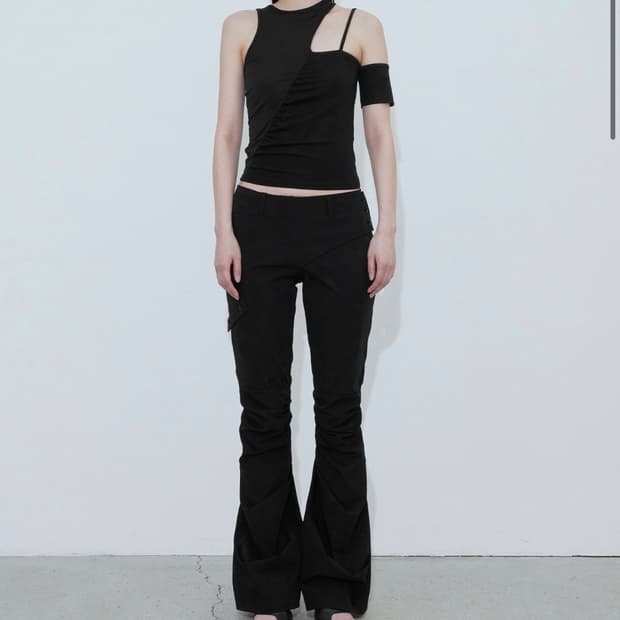 보헤미안서울) OBLIQUE COMBINED TOP BK F