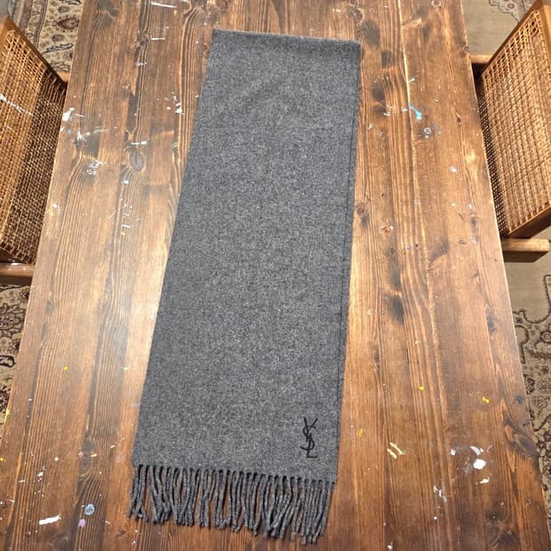 YSL 이브생로랑 머플러