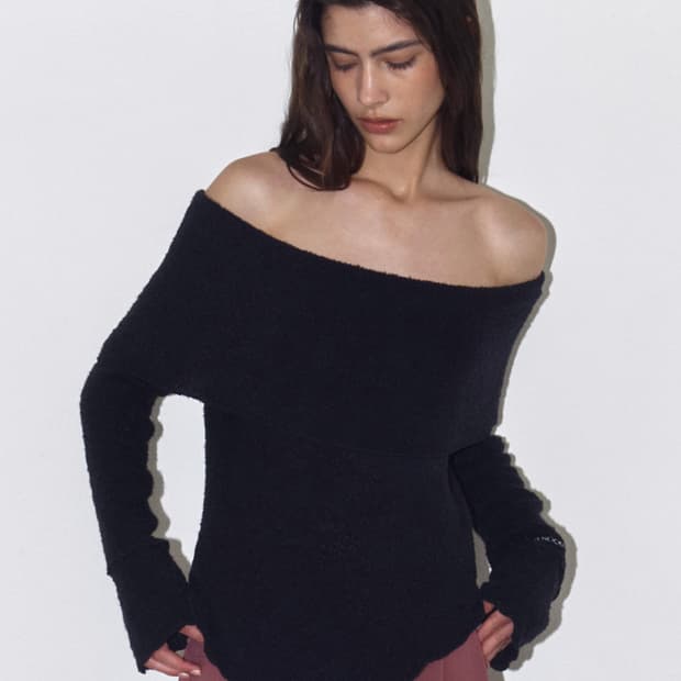 폴리수엠 오프숄더