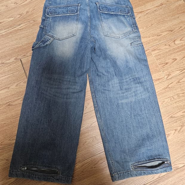 [1] 카미엔 디렉터 진