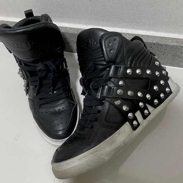 Ash enjoy nappa 하이탑 웨지 스터드 스니커즈