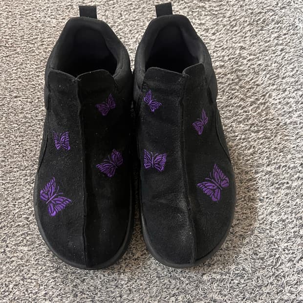 리복x니들스 비트닉 목 코어 블랙 퍼플