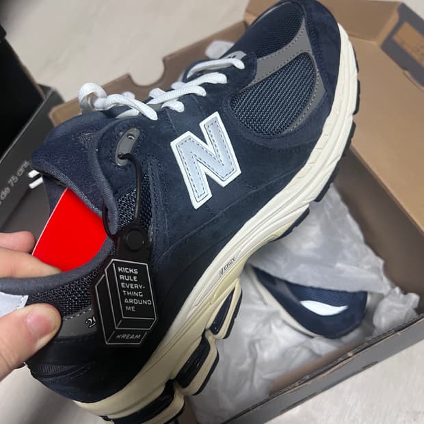 뉴발란스 2002 이클립스 캐슬락  290 새상푸