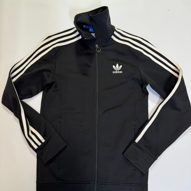 아디다스 유로파 블랙 져지(90사이즈)