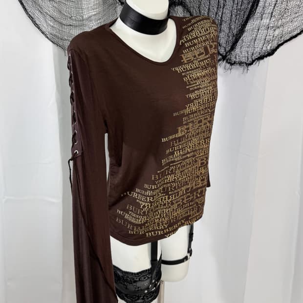 brown lettering corset t-shirt