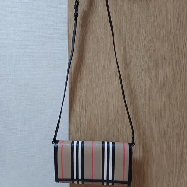 Burberry WOC Crossbag