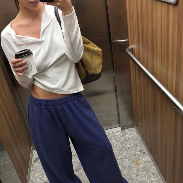 어텐즈 제니 스웻팬츠 네이비