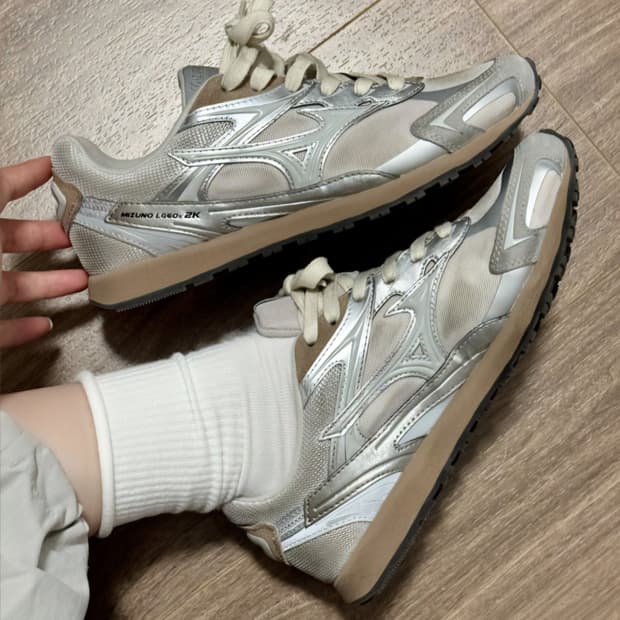 Mizuno 미즈노 LOGOs 60s 2K 스니커즈 화이트 실버