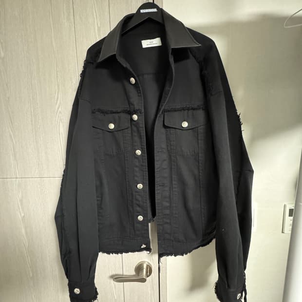 AOP 에이옵 램스킨 칼라 자켓 블랙 2사이즈