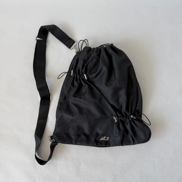 이에이에(YIEYIE) 복조리 슬링백