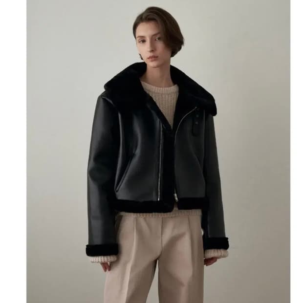 로에일 wide collar mustang 무스탕 jacket